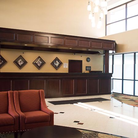 Radisson Hotel Detroit-Farmington Hills Zewnętrze zdjęcie